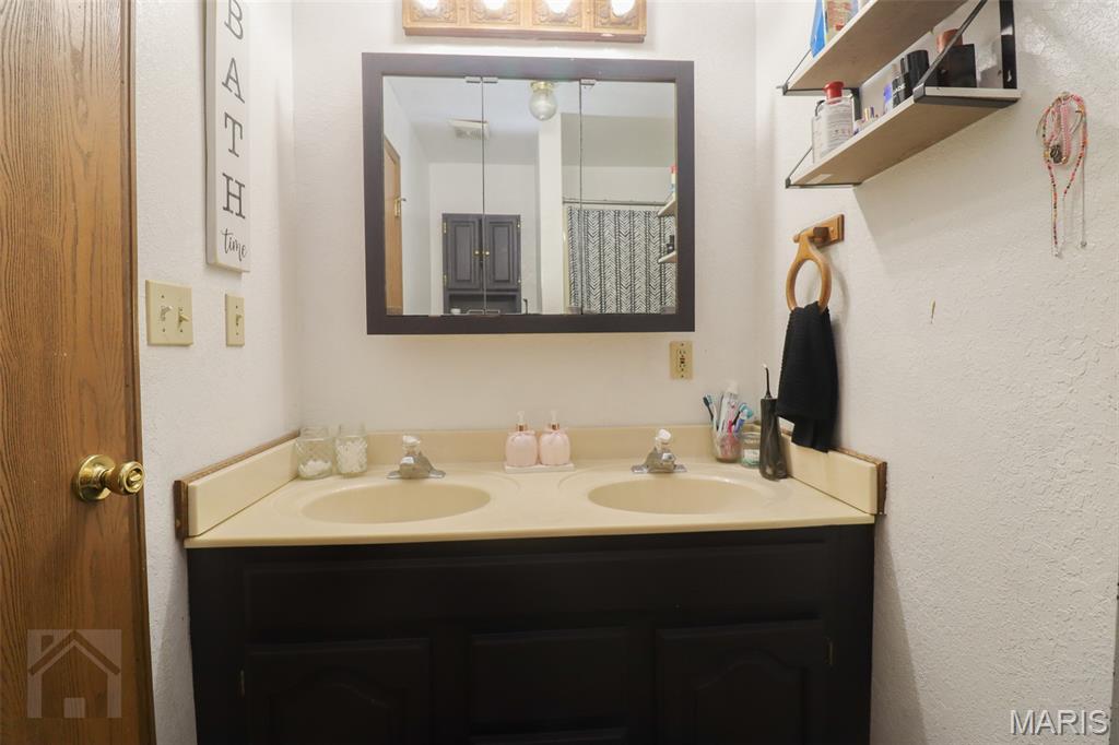 105 Oakdale Circle Property Photo 19