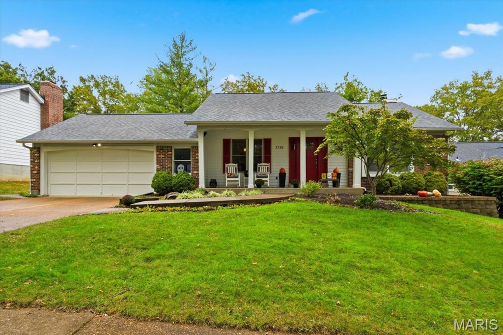 1739 Tralee Court Property Photo 1