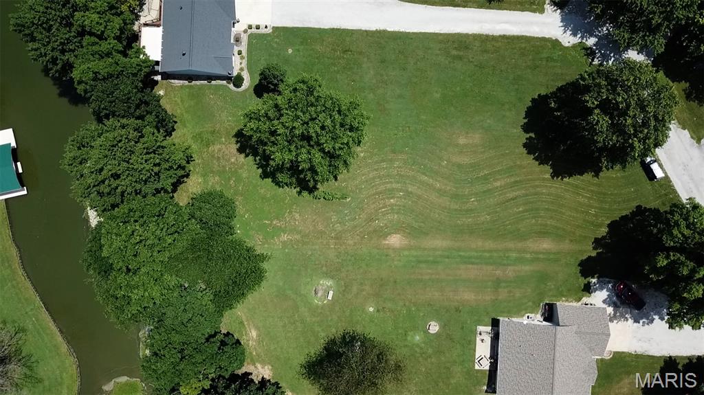 1315 Lakeview Drive Property Photo 4