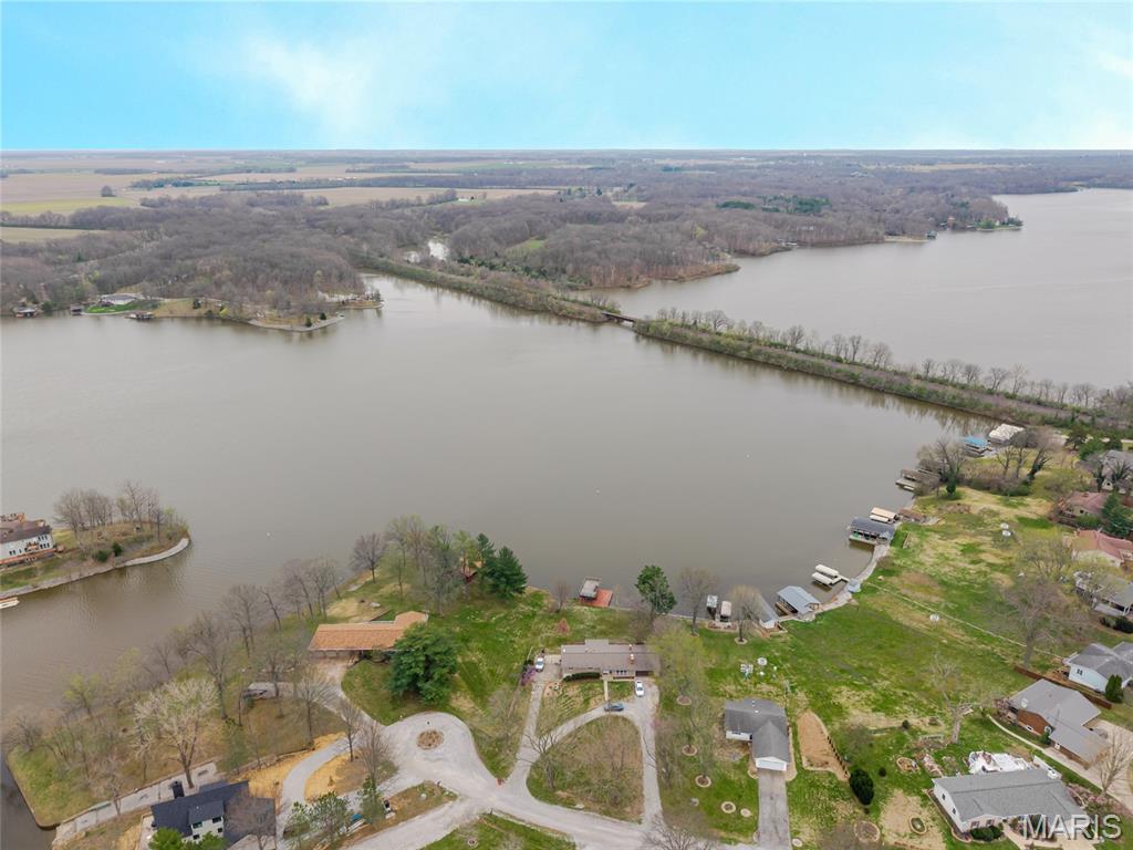 1315 Lakeview Drive Property Photo 12