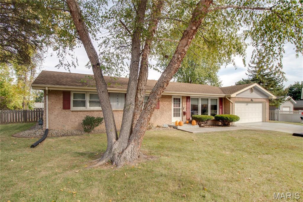 4805 Wick Mor Drive Property Photo 2