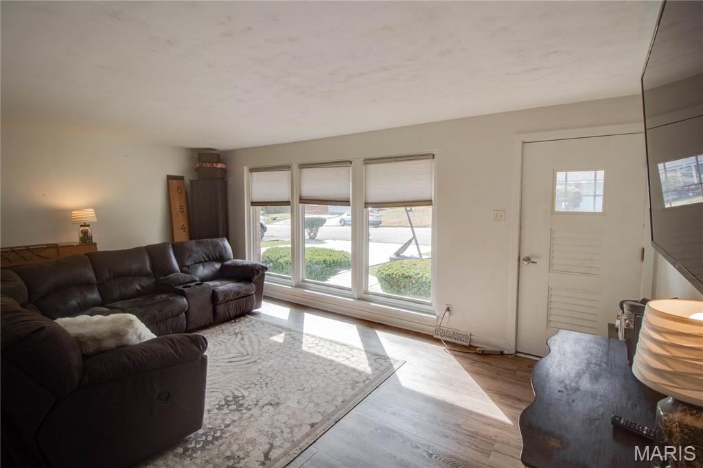 4805 Wick Mor Drive Property Photo 8