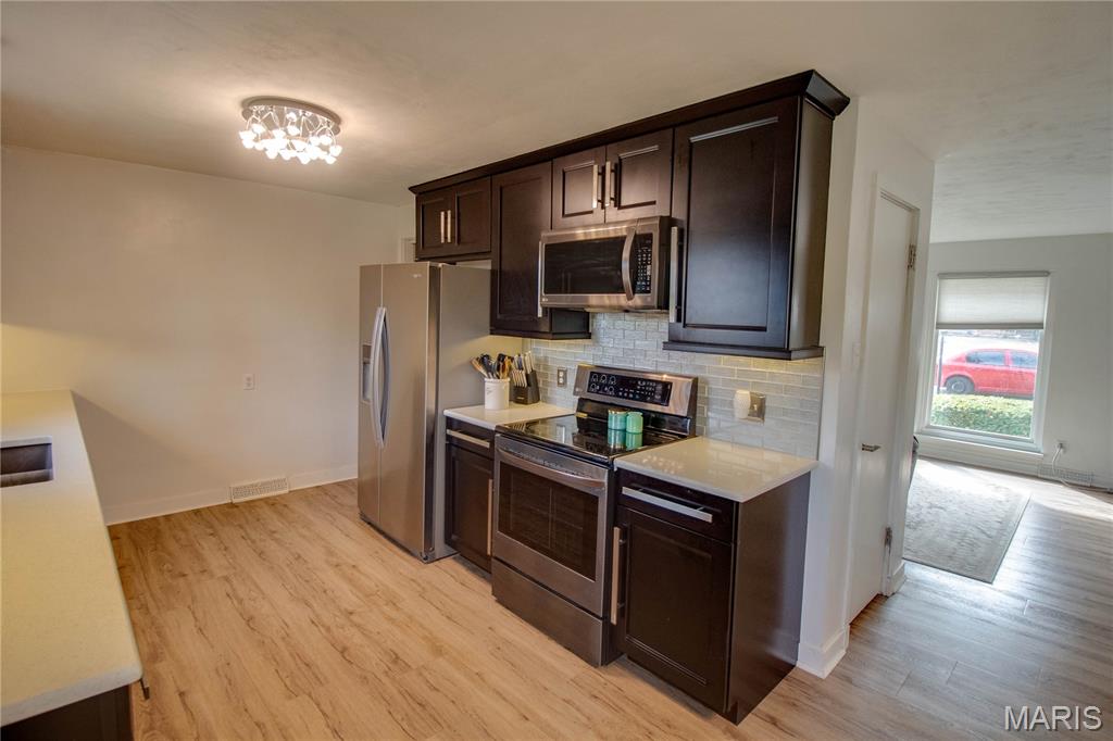 4805 Wick Mor Drive Property Photo 12