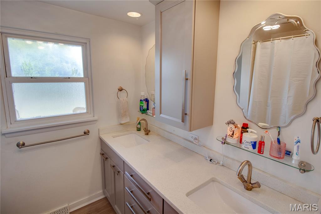 4805 Wick Mor Drive Property Photo 22