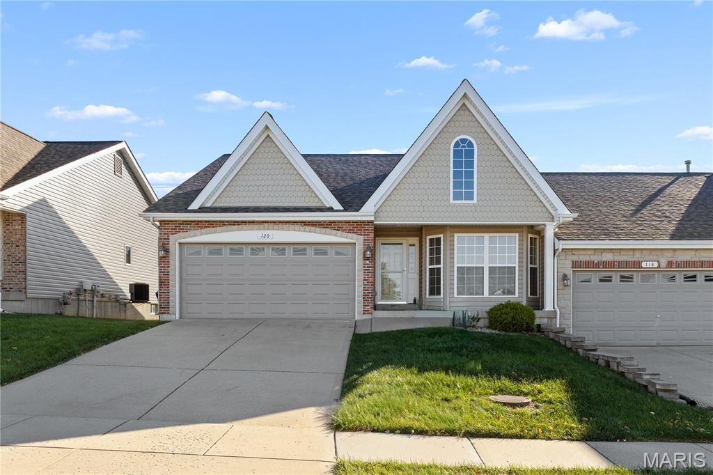 120 Savannah Terrace Property Photo 1