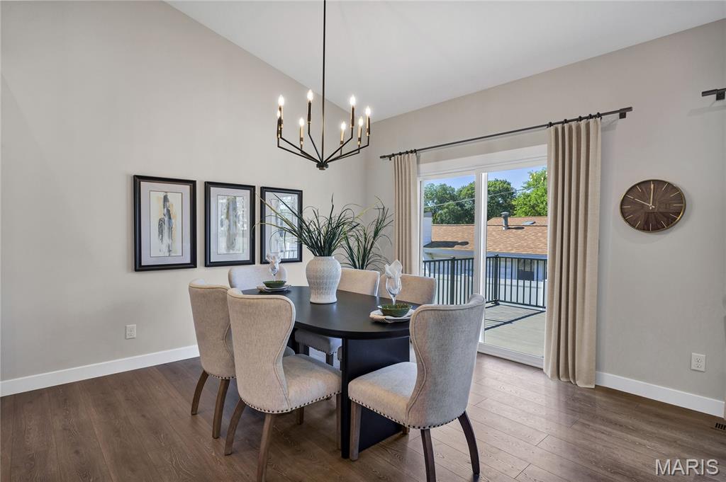 9404 Gates Manor Court Property Photo 8