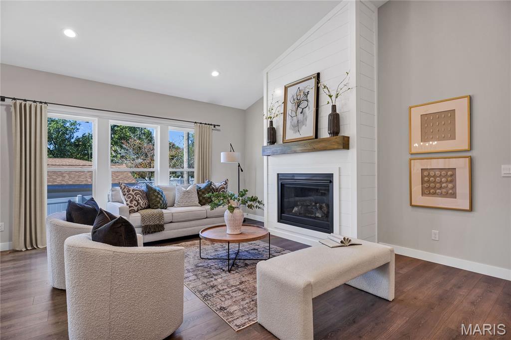 9404 Gates Manor Court Property Photo 10