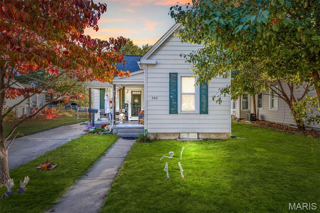 302 N Taylor Avenue Property Photo 1