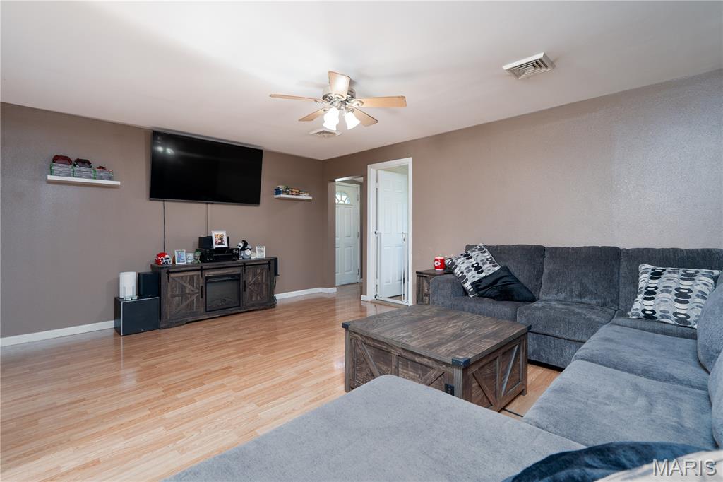 1732 Sycamore Street Property Photo 11