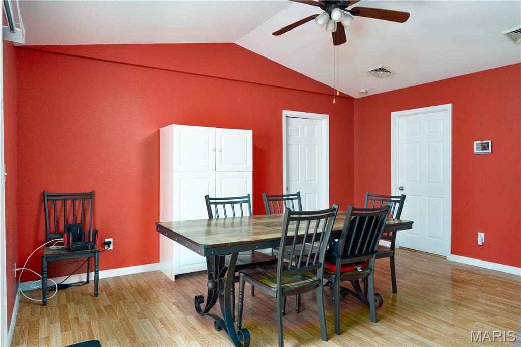 1732 Sycamore Street Property Photo 14