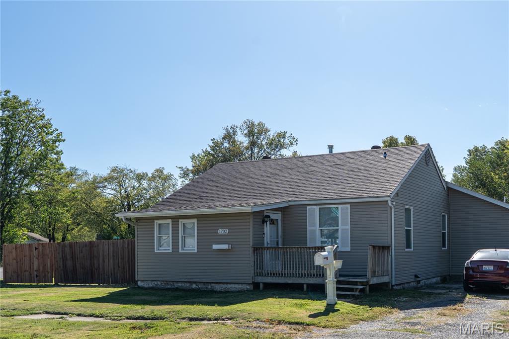 1732 Sycamore Street Property Photo 35