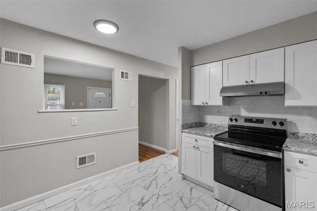 1433 Farmview Avenue Property Photo 9