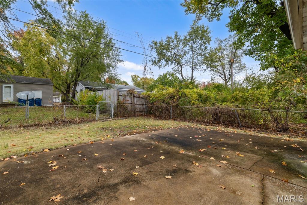 1433 Farmview Avenue Property Photo 48