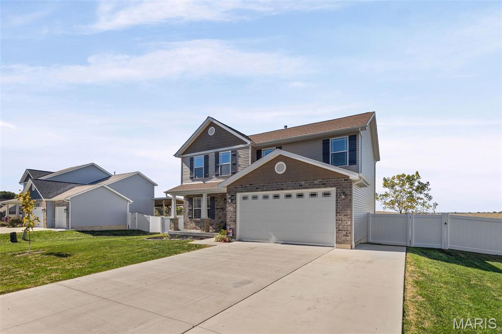 404 Duffy Drive Property Photo 3