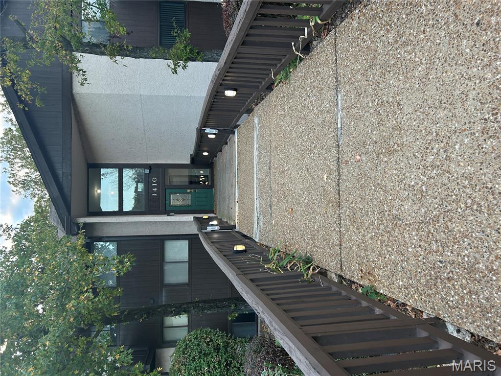 1410 Heritage Landing 106 Property Photo 1