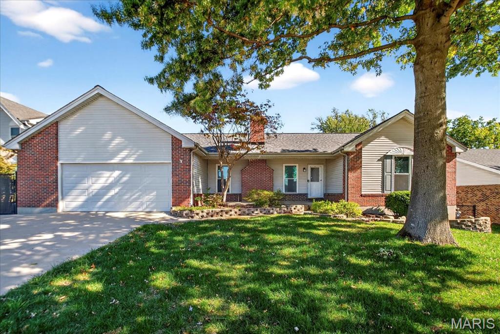 13266 East Lane Property Photo 1