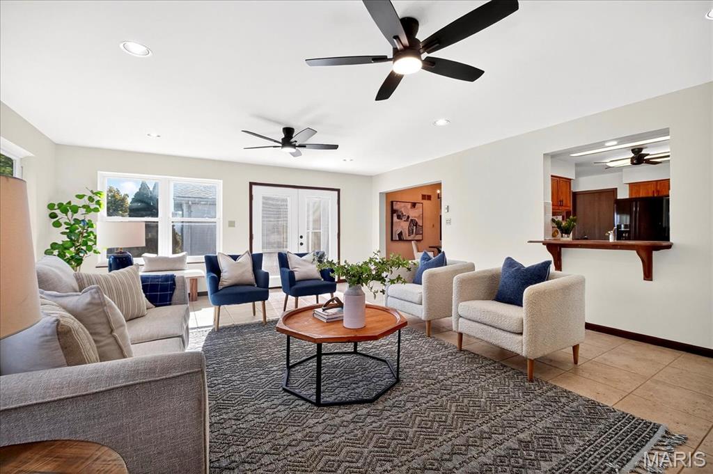 13266 East Lane Property Photo 14