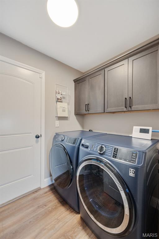 1027 Watering Stone Court Property Photo 7