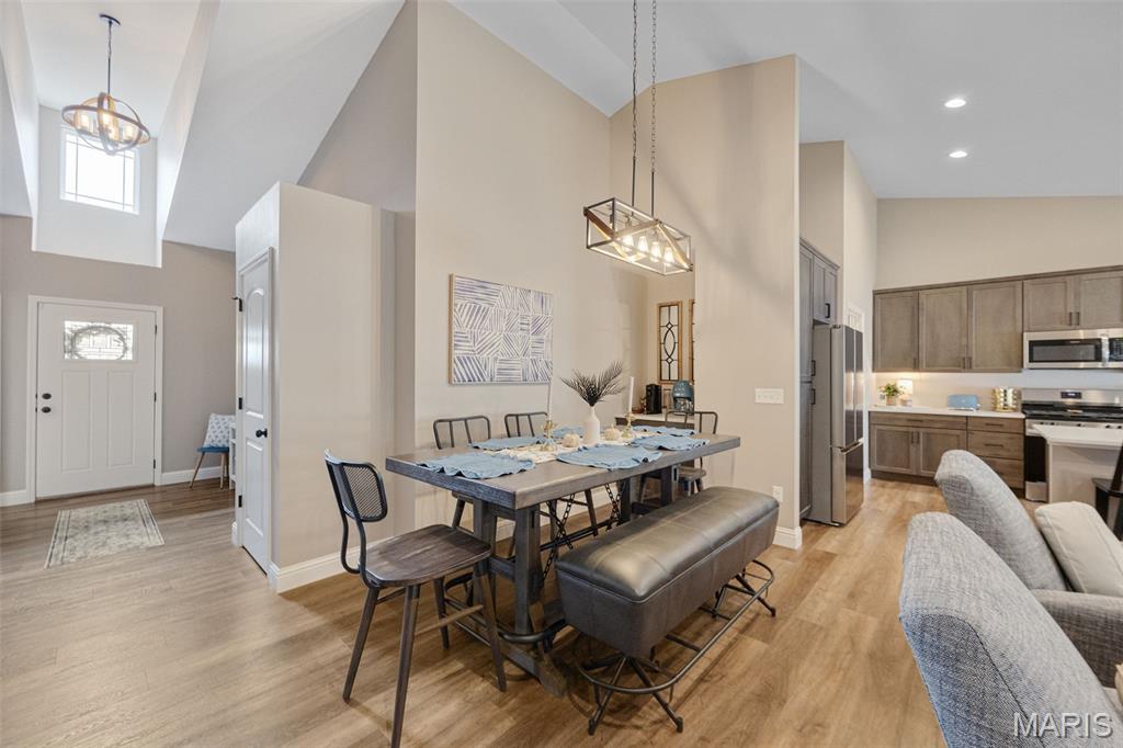 1027 Watering Stone Court Property Photo 15