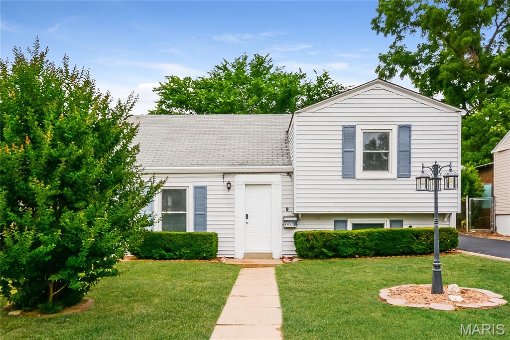 9457 Harold Drive Property Photo 1