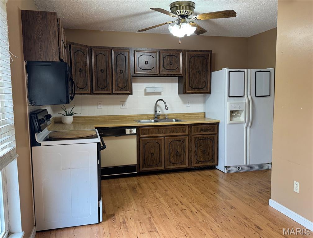 4035 Manhattan Avenue Property Photo 3