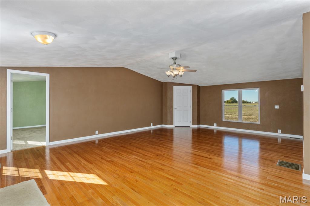 524 Jefferson Street Property Photo 4