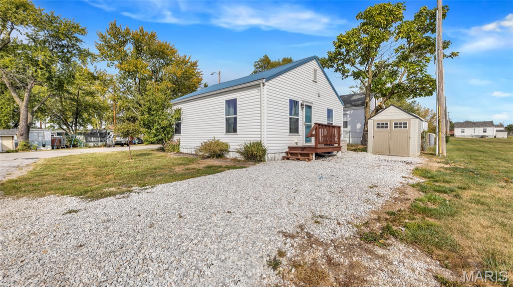 404 Howard Drive Property Photo 3