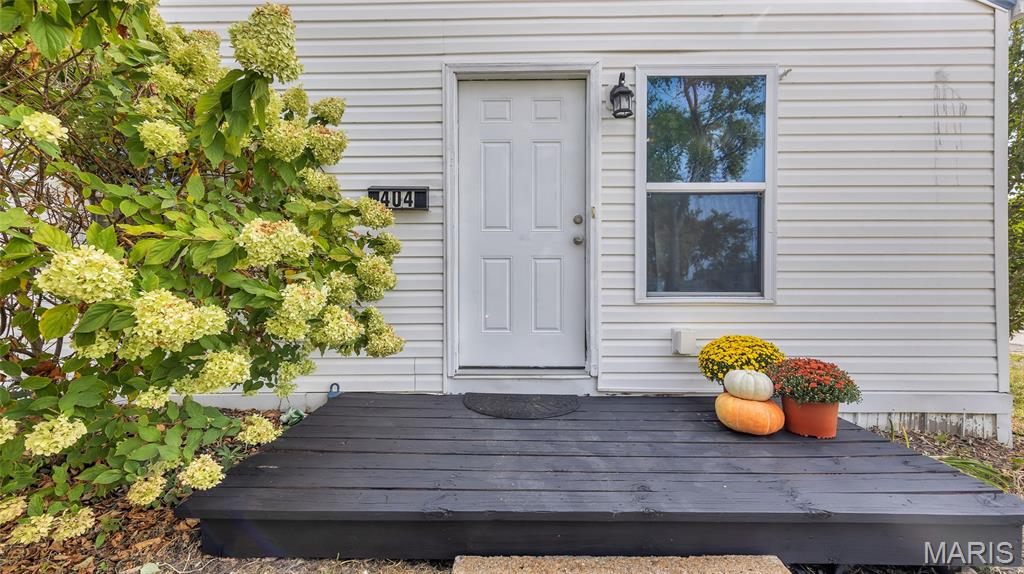 404 Howard Drive Property Photo 5