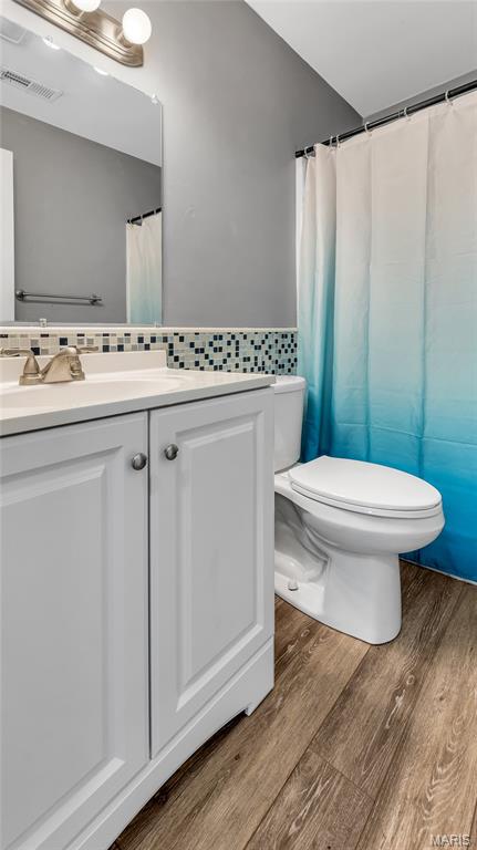 404 Howard Drive Property Photo 9