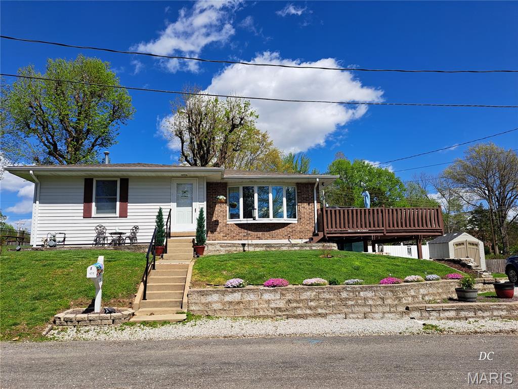 430 N Kaempf Street Property Photo 1