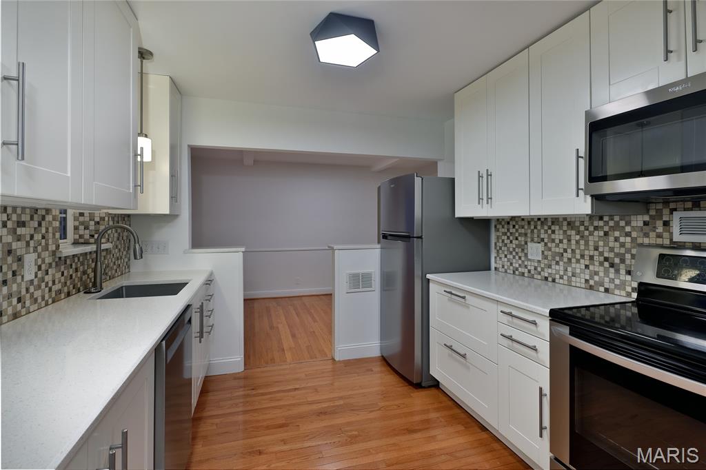 8724 Bridgeport Avenue Property Photo 6