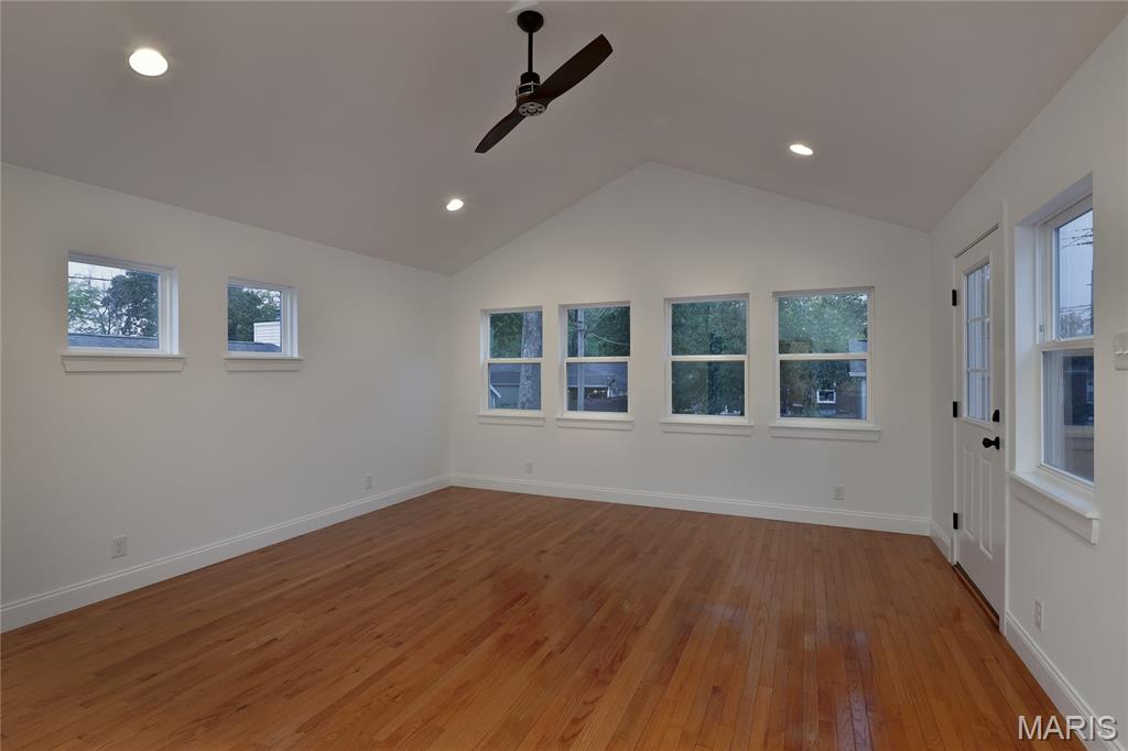 8724 Bridgeport Avenue Property Photo 7