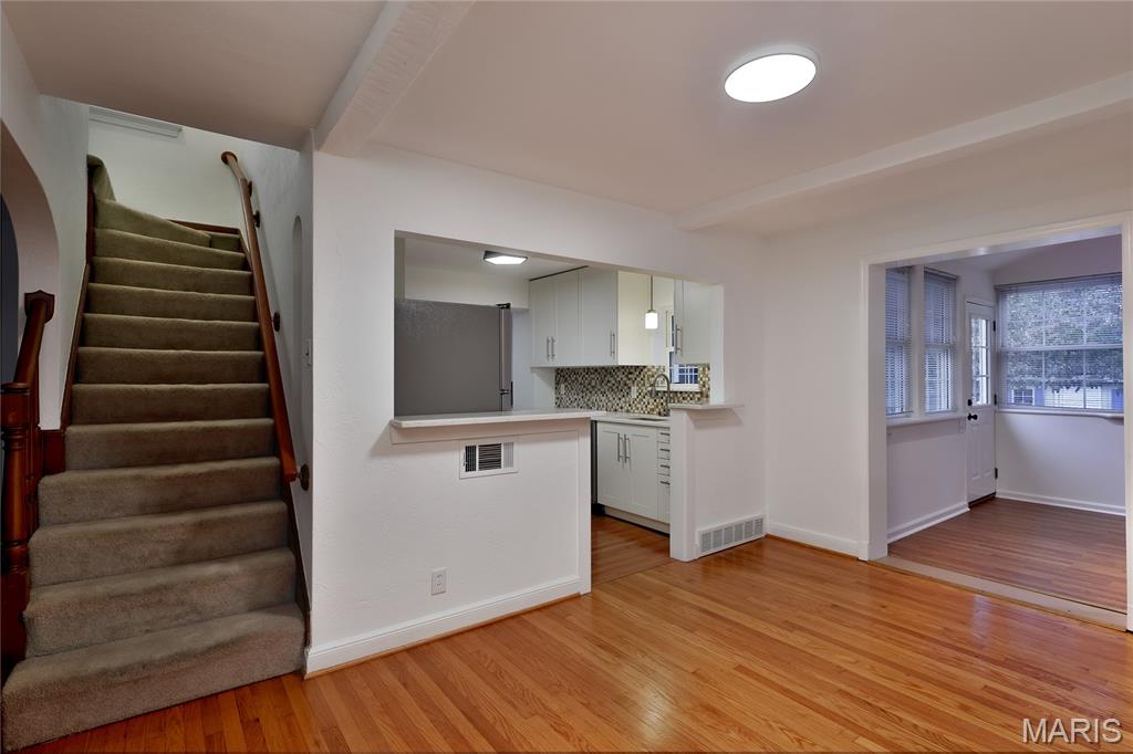 8724 Bridgeport Avenue Property Photo 11