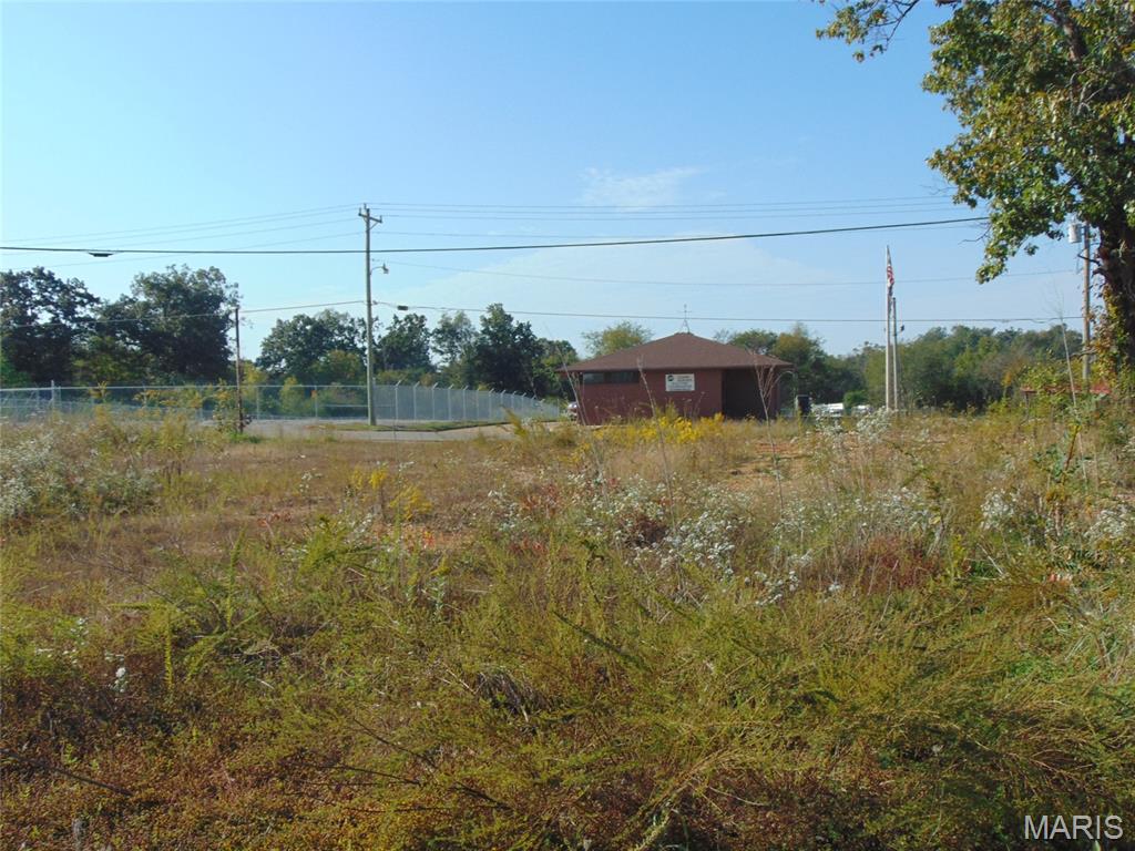 563 Bridge Street Property Photo 1