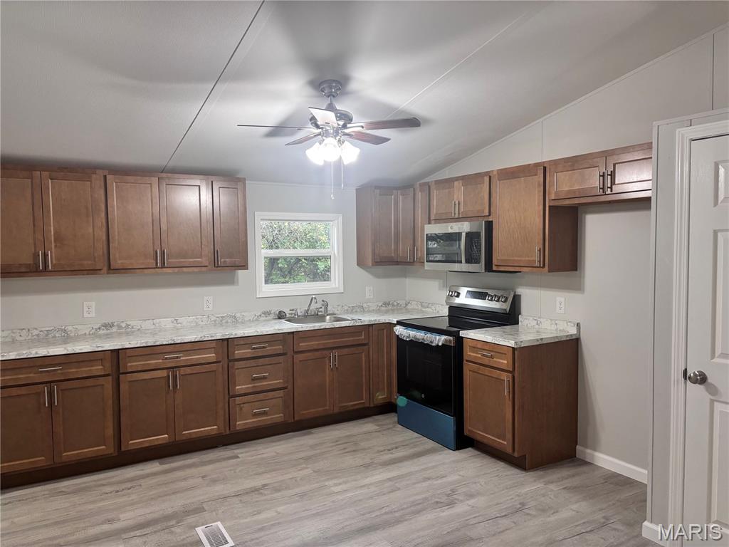 5846 Brookstone Drive Property Photo 10