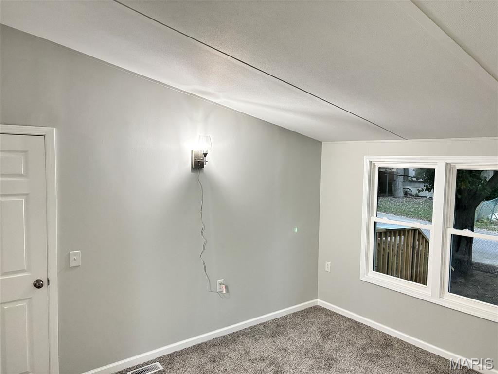 5846 Brookstone Drive Property Photo 20