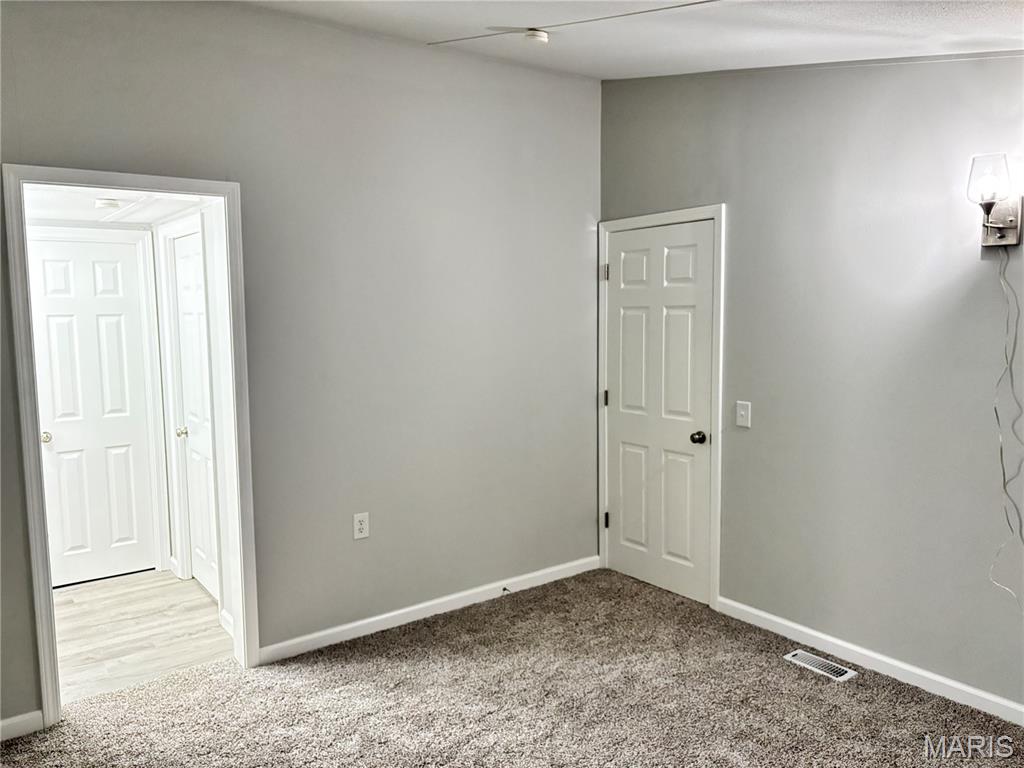 5846 Brookstone Drive Property Photo 22