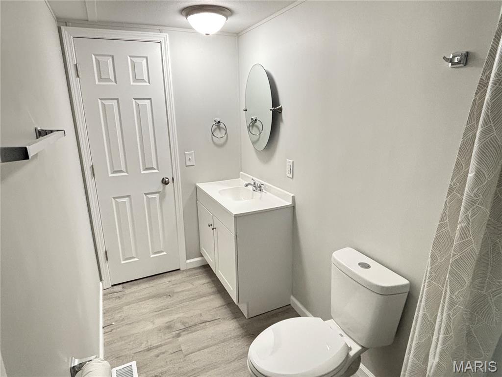 5846 Brookstone Drive Property Photo 32