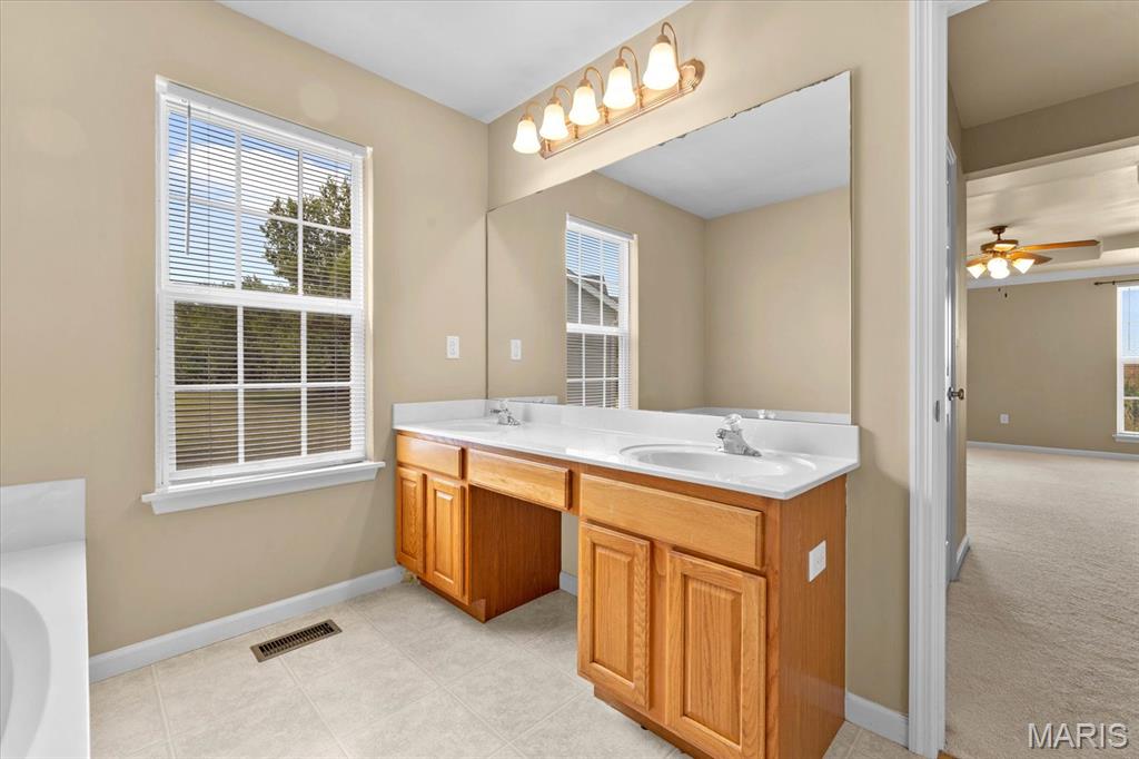 601 Wild Horse Creek Drive Property Photo 20