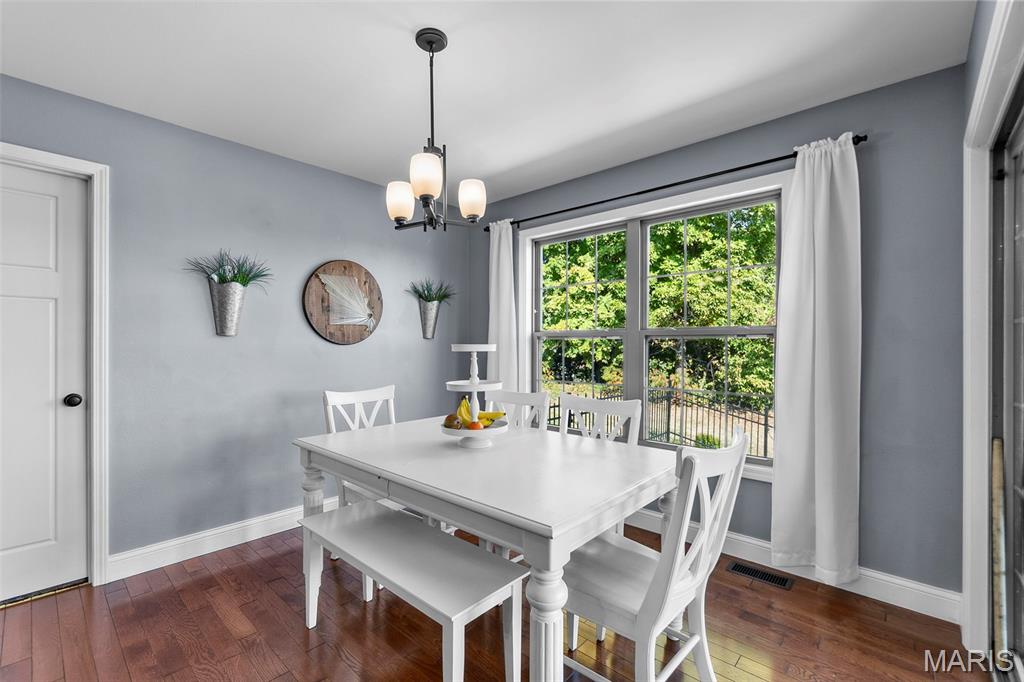 2402 Smith Trail Road Property Photo 7