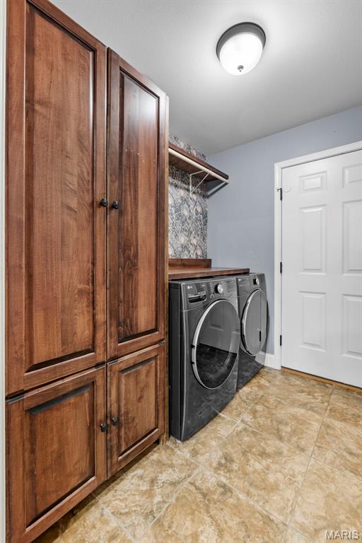 2402 Smith Trail Road Property Photo 12