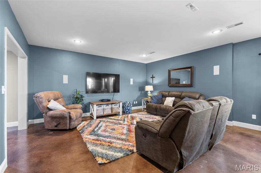 2402 Smith Trail Road Property Photo 25