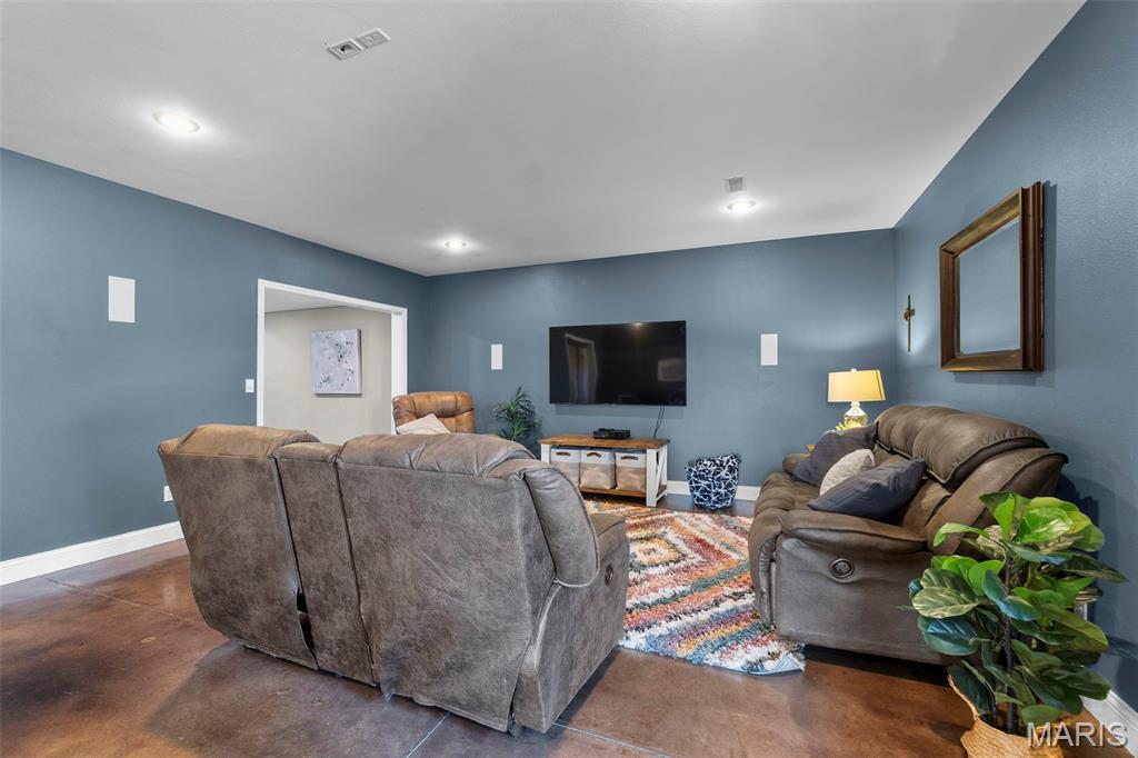 2402 Smith Trail Road Property Photo 26