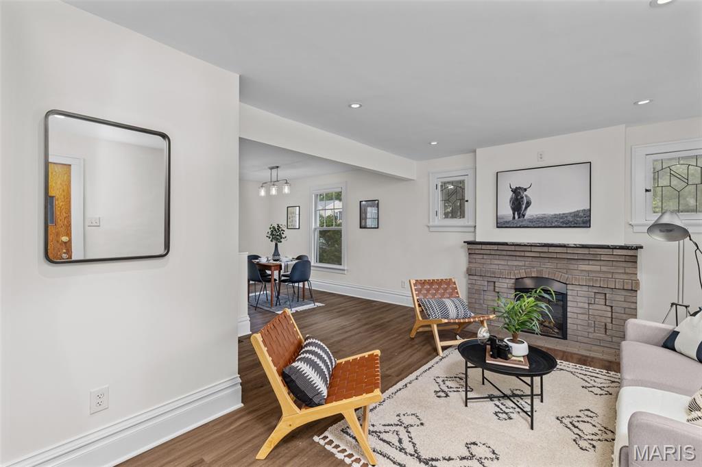 1095 N Sappington Road Property Photo 6