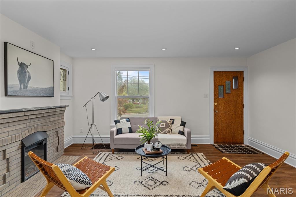 1095 N Sappington Road Property Photo 7