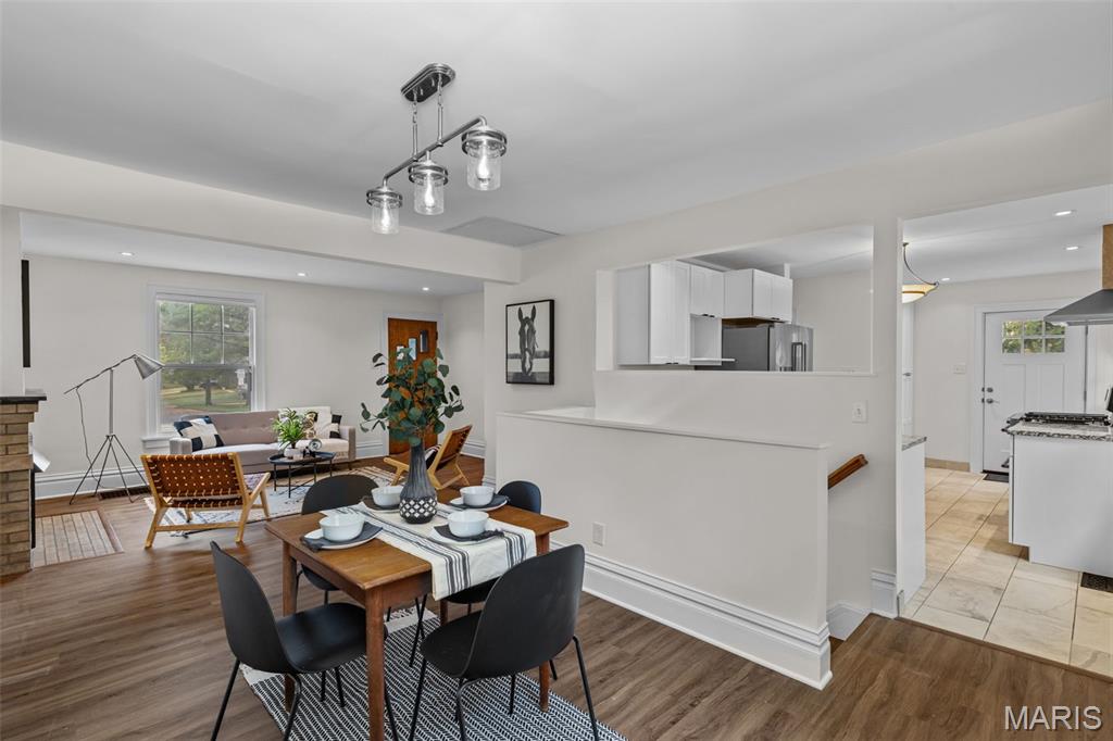 1095 N Sappington Road Property Photo 13