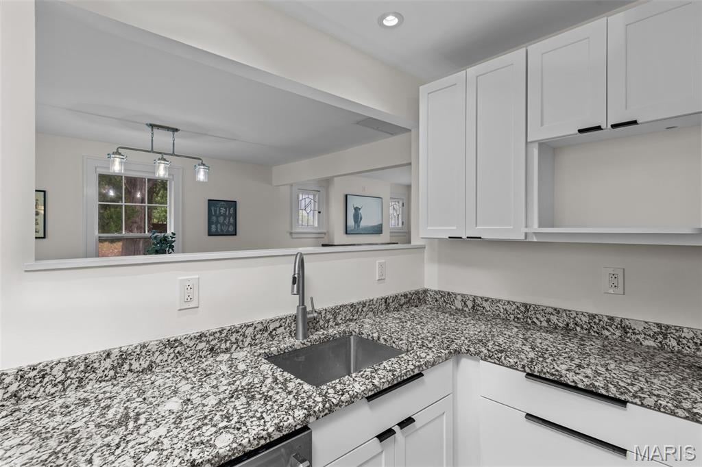 1095 N Sappington Road Property Photo 20