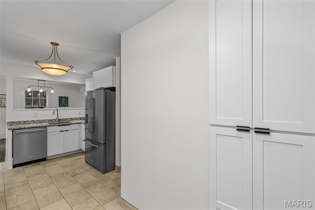 1095 N Sappington Road Property Photo 22