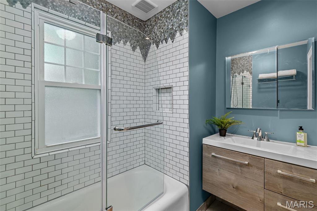 1095 N Sappington Road Property Photo 25