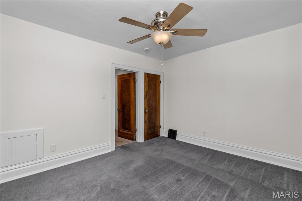 1095 N Sappington Road Property Photo 28